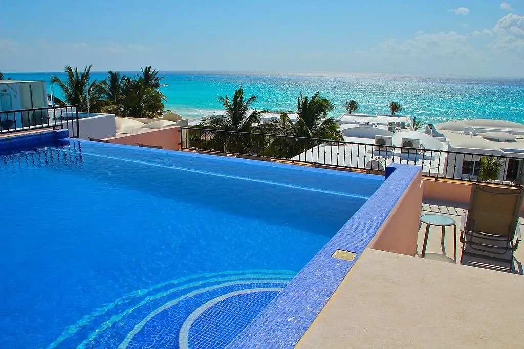 Izcalli Luxury Villa-1