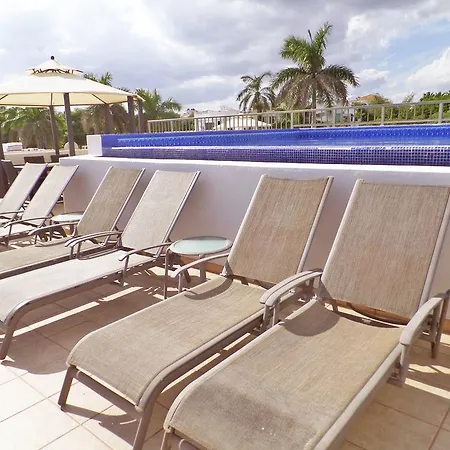 Izcalli Luxury Villa-2